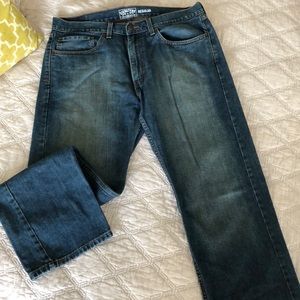 Levi’s 36x32, Regular, med/dark wash